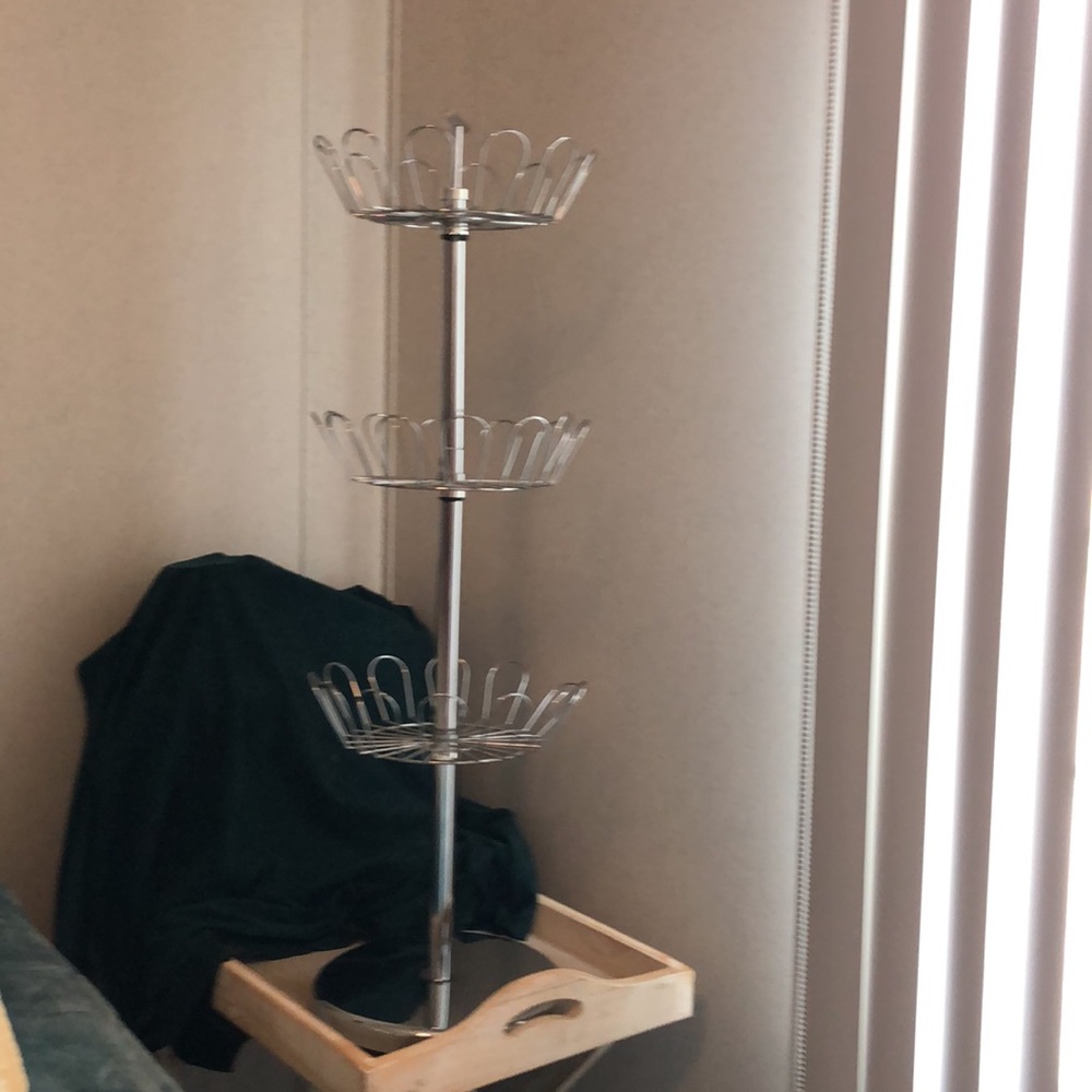 3 Tiered Chrome Rotating Shoe Tree CD001 Pre-Owned